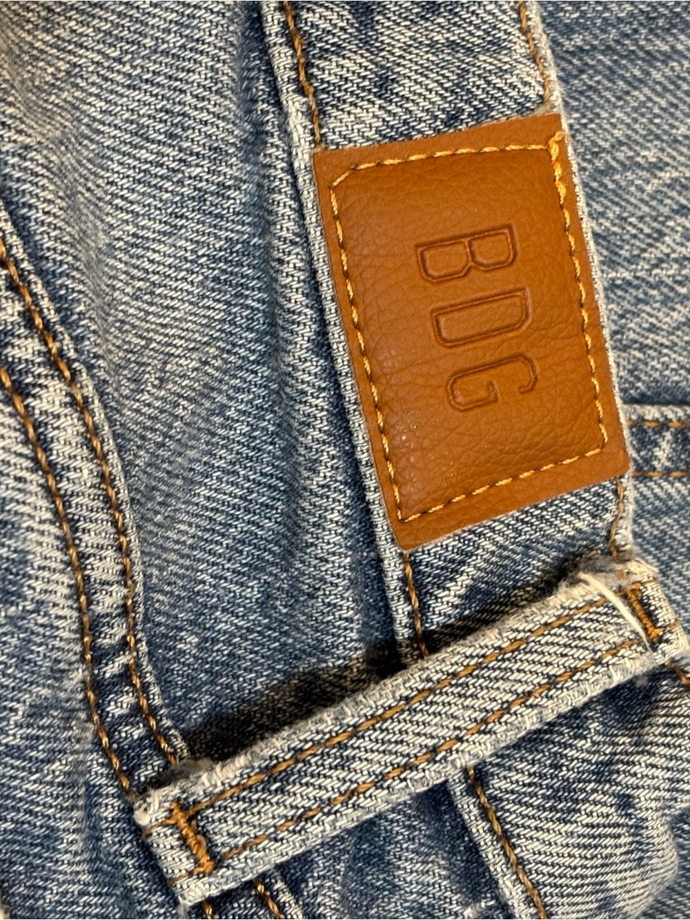 BDG Urban Outfitters, Wide-Leg High-Rise Jeans, Vintage Blue Denim, 25, Size 0 - Picture 6 of 15
